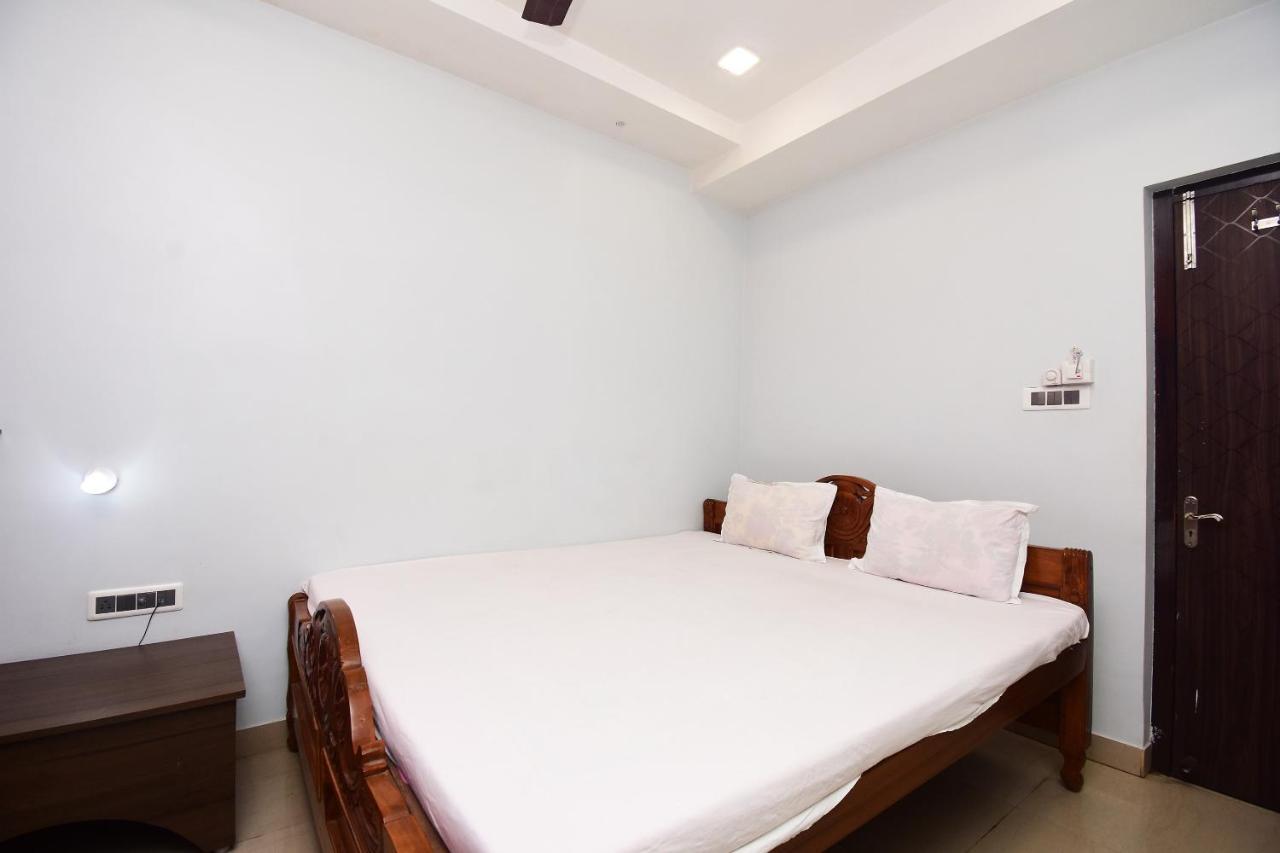 Spot On 45344 Loknath Tower Spot Hotel Krishnanagar Exterior foto